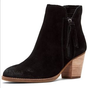 NWT Frye Zip Booties